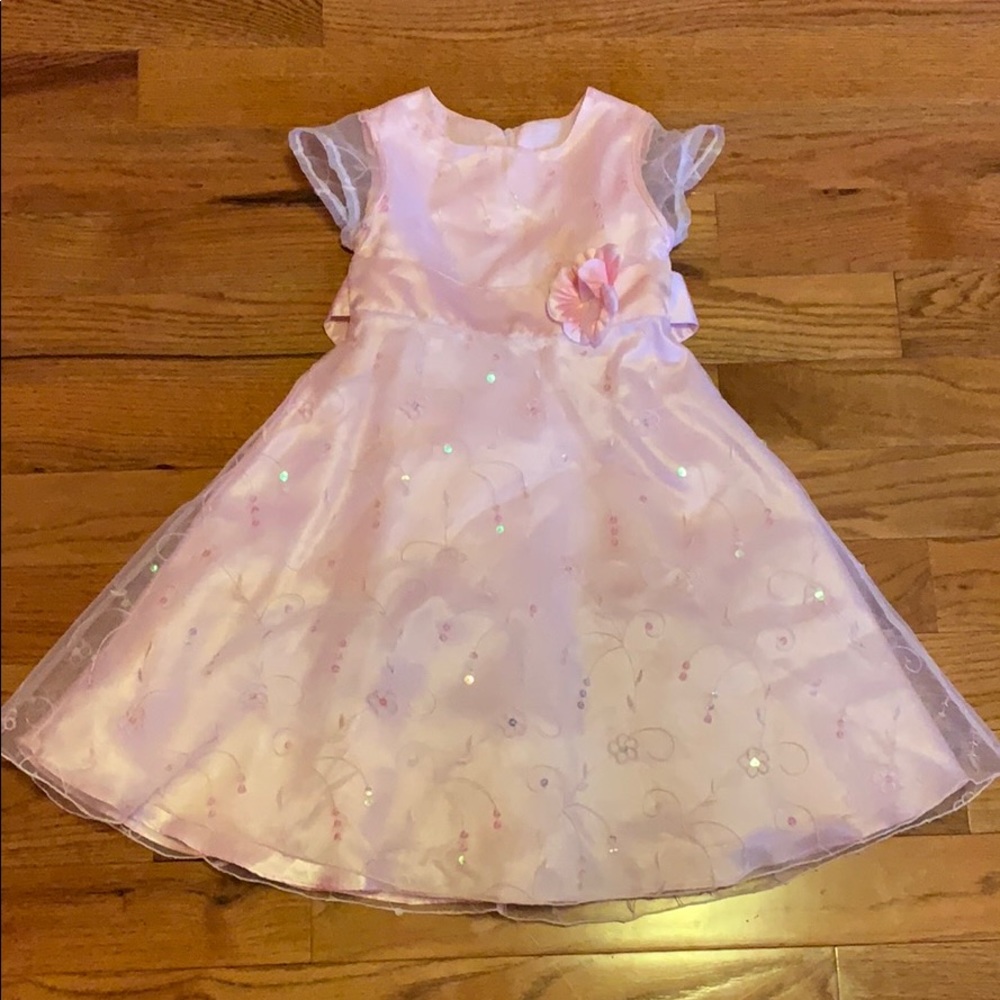 Brand new never worn no tag pink dress